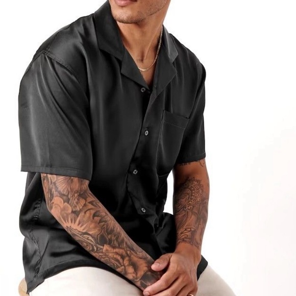 Satin black camp collar shirt - medium - Abercrombie - Picture 6 of 7